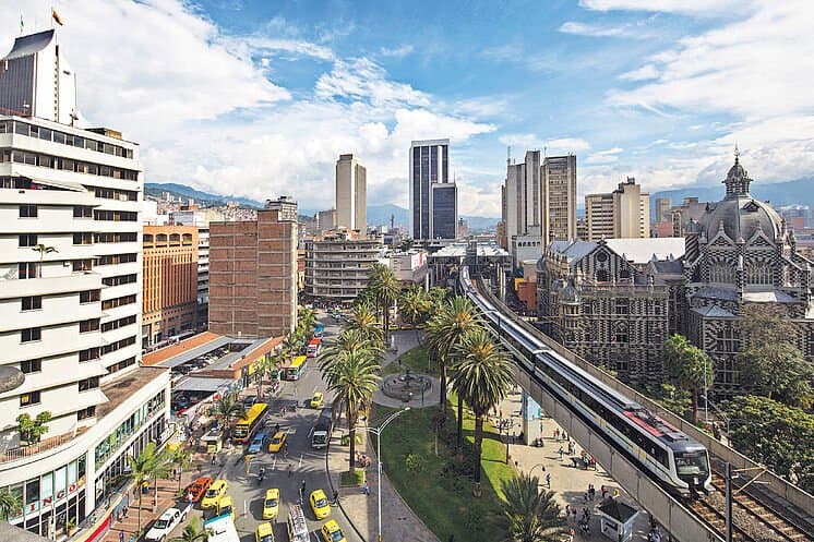 Parque del Poblado Sports Bars compare hub