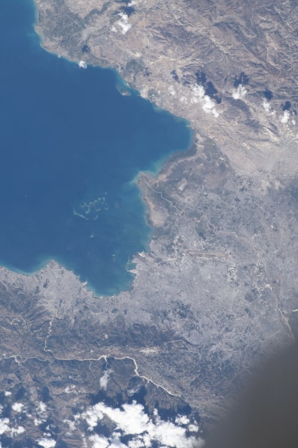 Yanvalou Bar compare hub