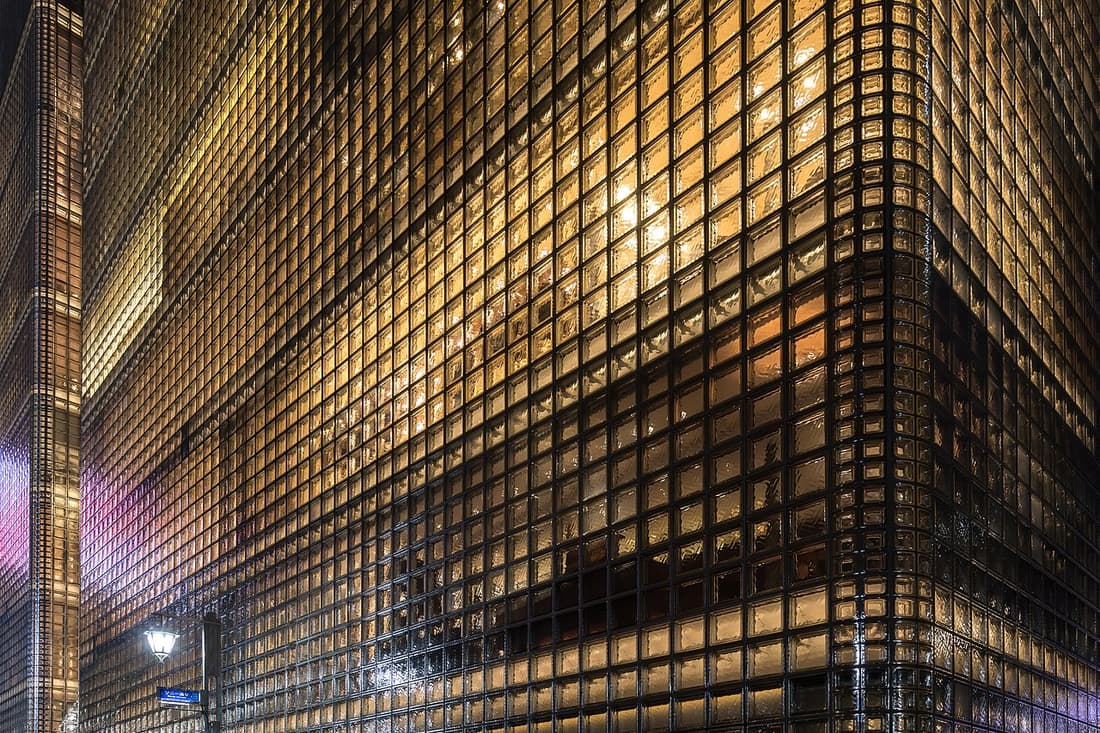 Golden Gai compare hub