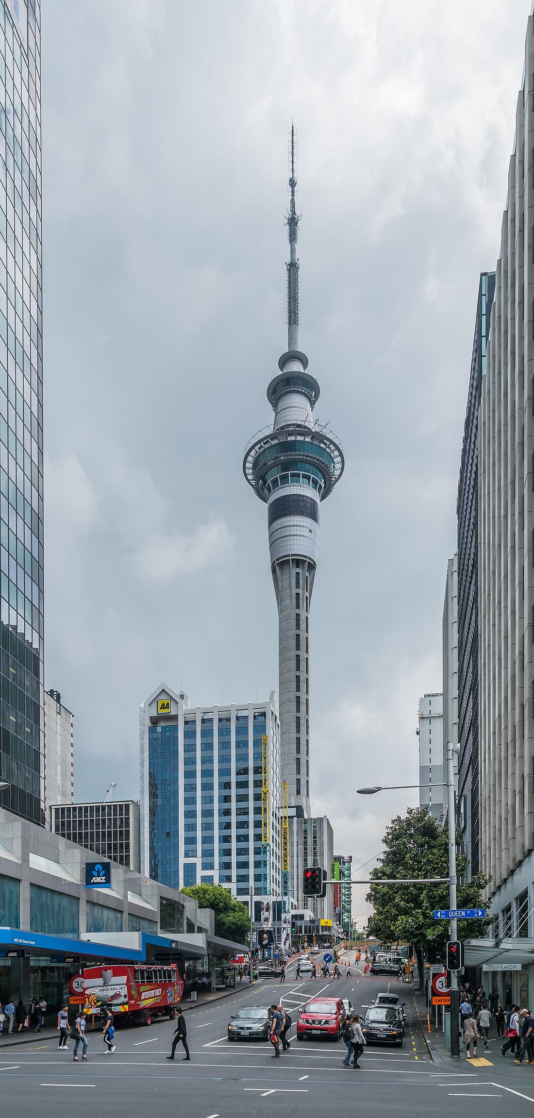Viaduct Harbour Sports Bar Strip compare hub