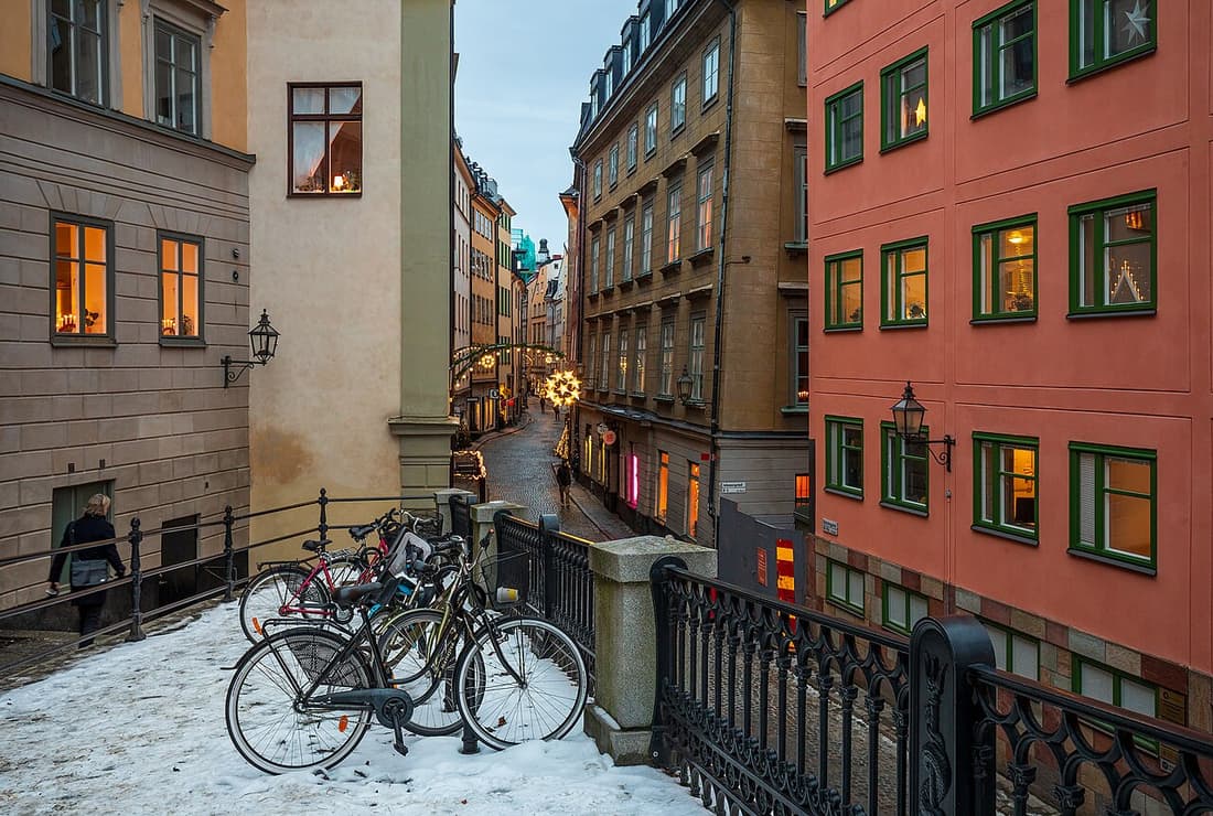 Gamla Stan Bar Circuit compare hub