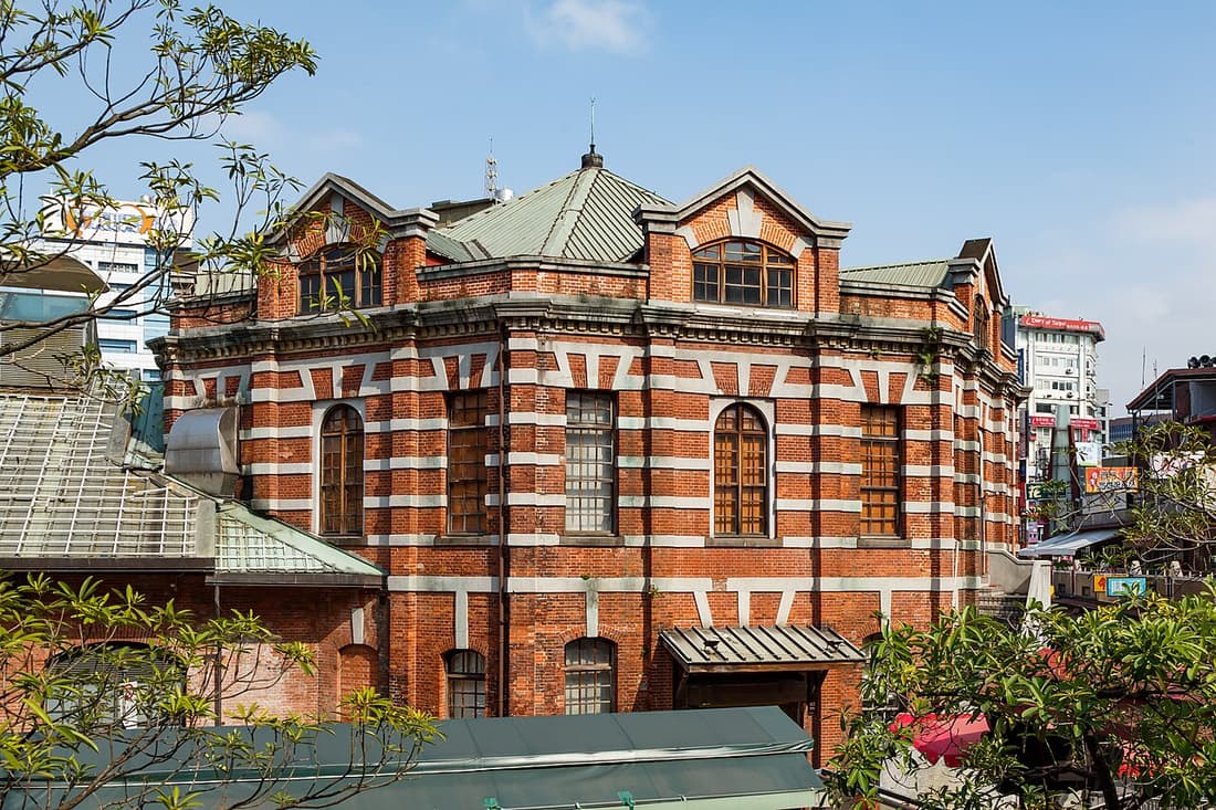 Beitou Hot Springs Valley compare hub