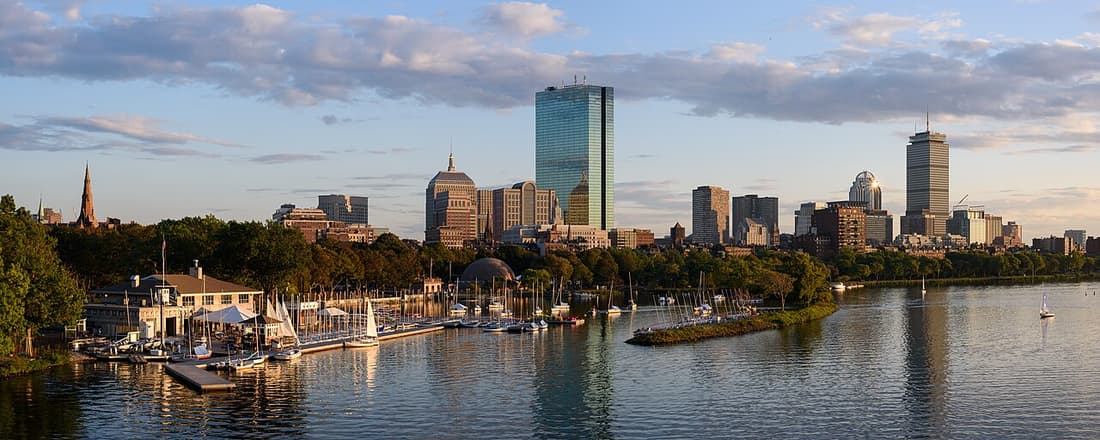 The Sports Museum at TD Garden compare hub