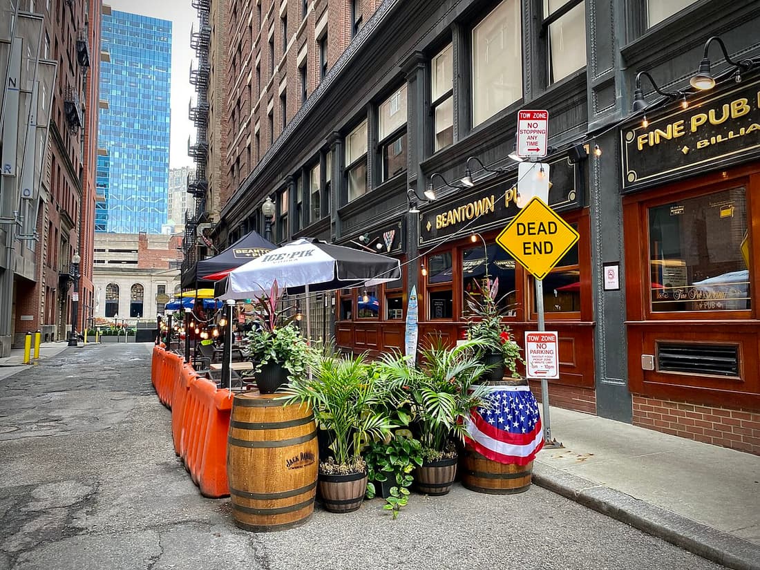 Bleacher Bar compare hub