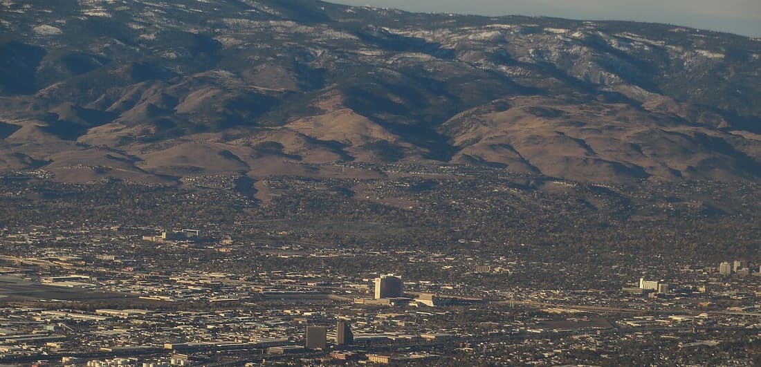 Reno compare hub