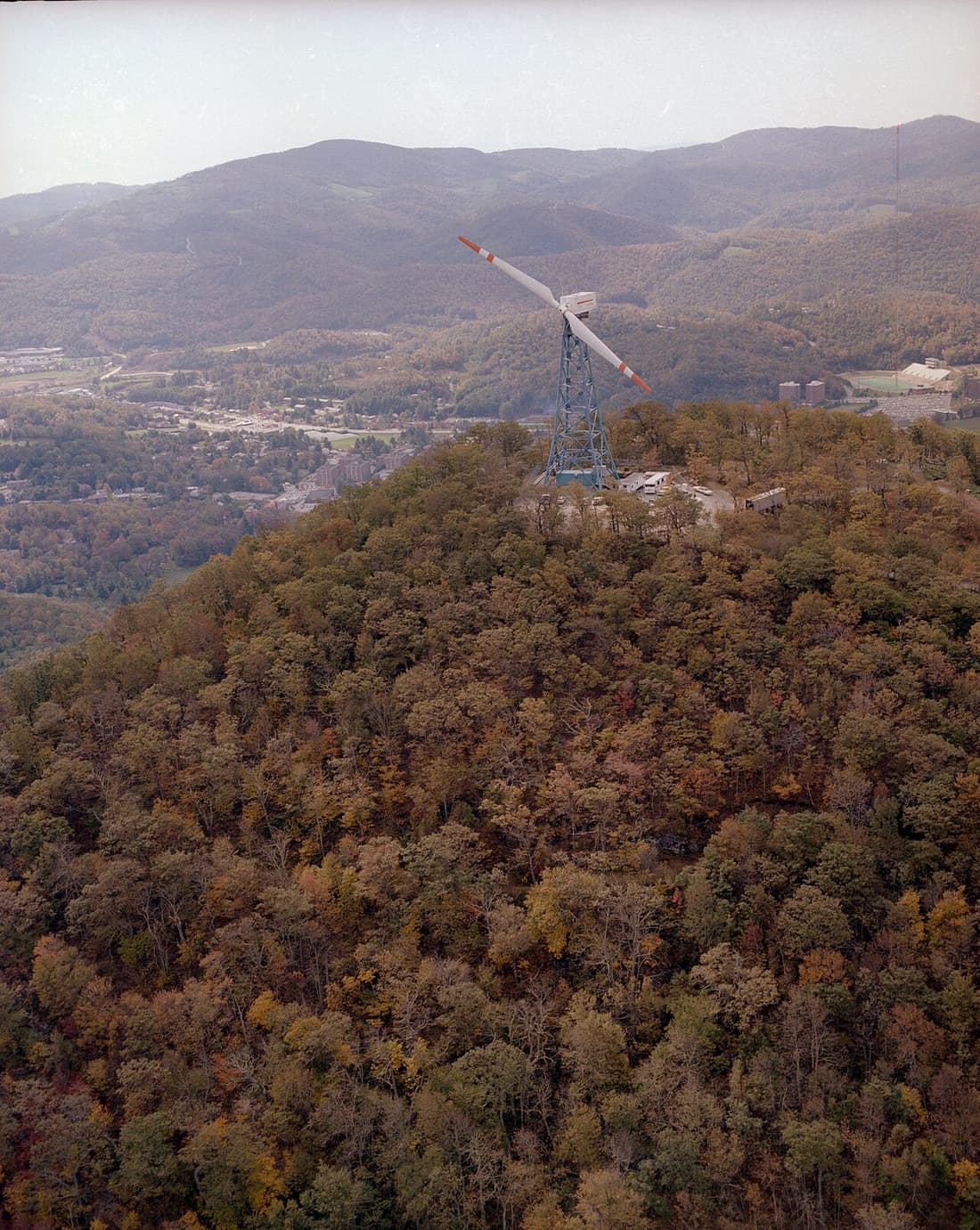 Appalachian State Fan Walk compare hub