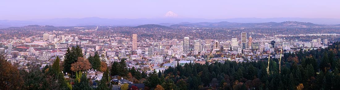Deschutes Brewery Portland Public House compare hub