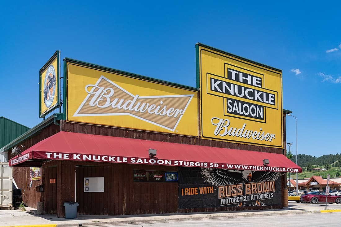 Full Throttle Saloon compare hub