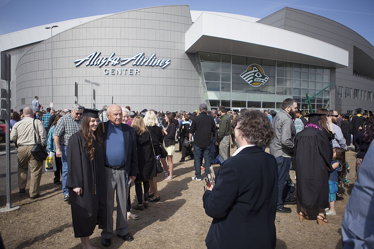 Alaska Airlines Center compare hub
