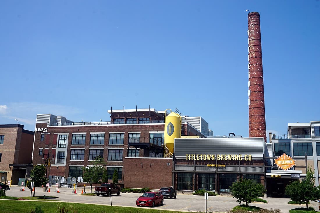 Titletown Brewing Company compare hub
