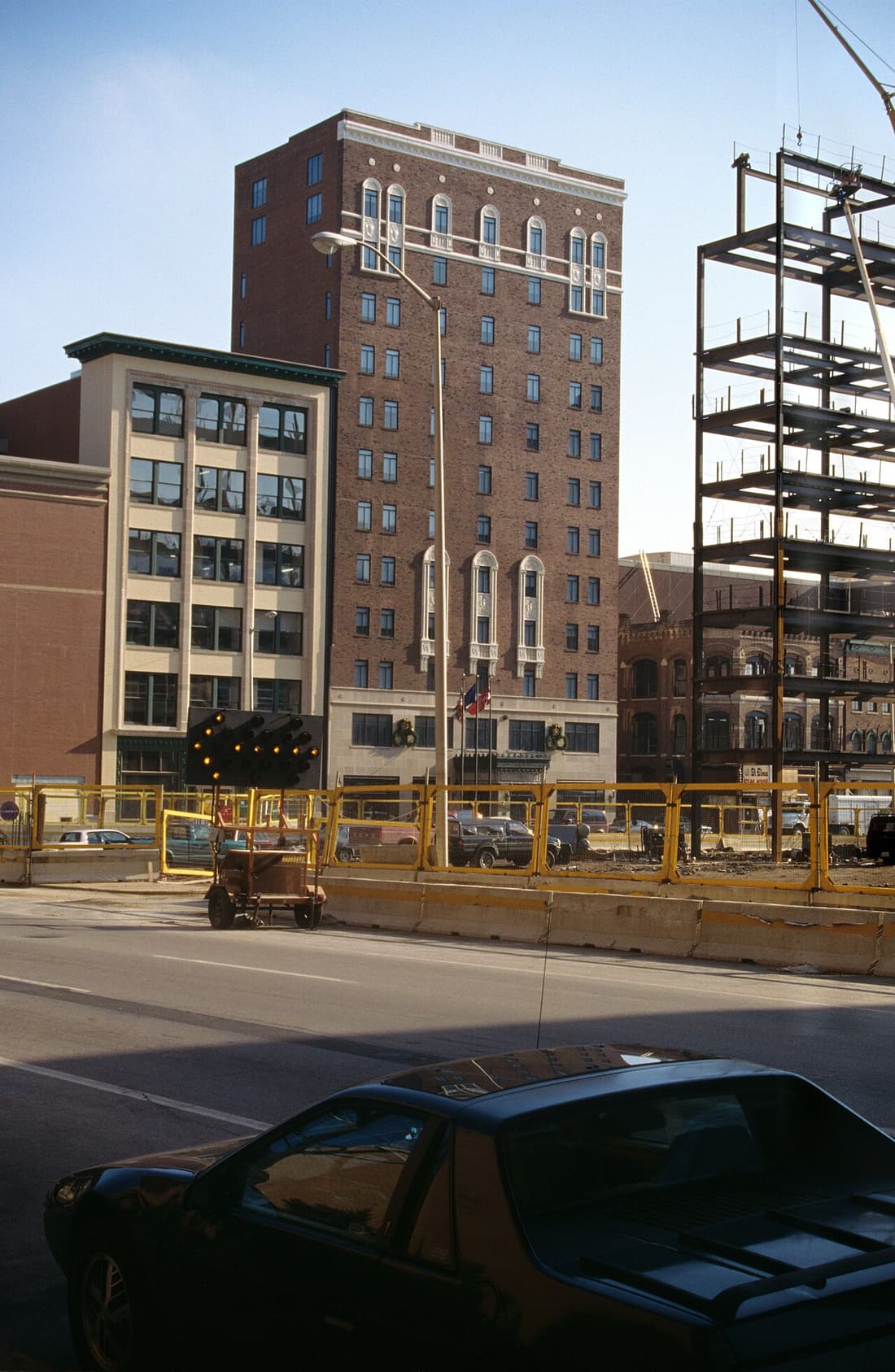 Le Méridien Indianapolis compare hub