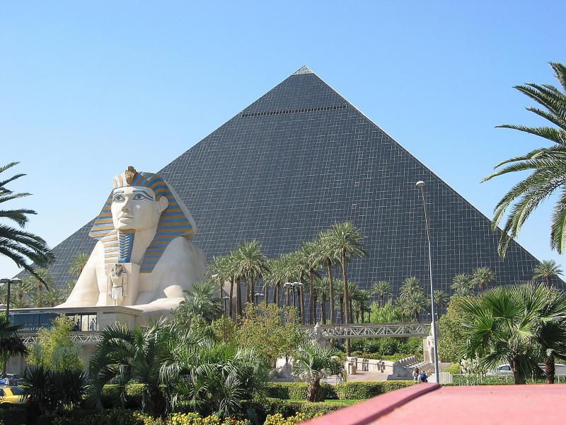 Rod Stewart: The Encore Shows (Las Vegas) compare hub