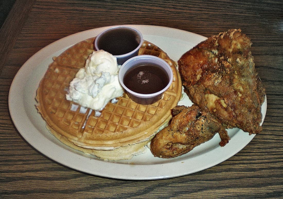 Roscoe's House of Chicken 'N Waffles compare hub