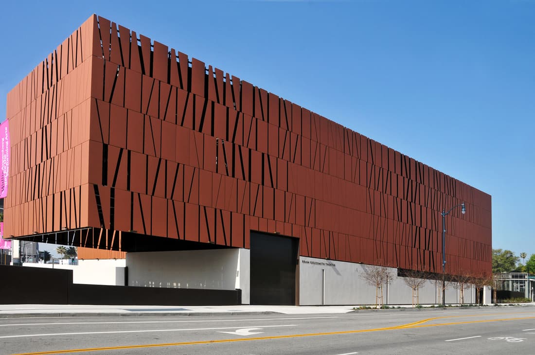 Wallis Annenberg Center for the Performing Arts compare hub