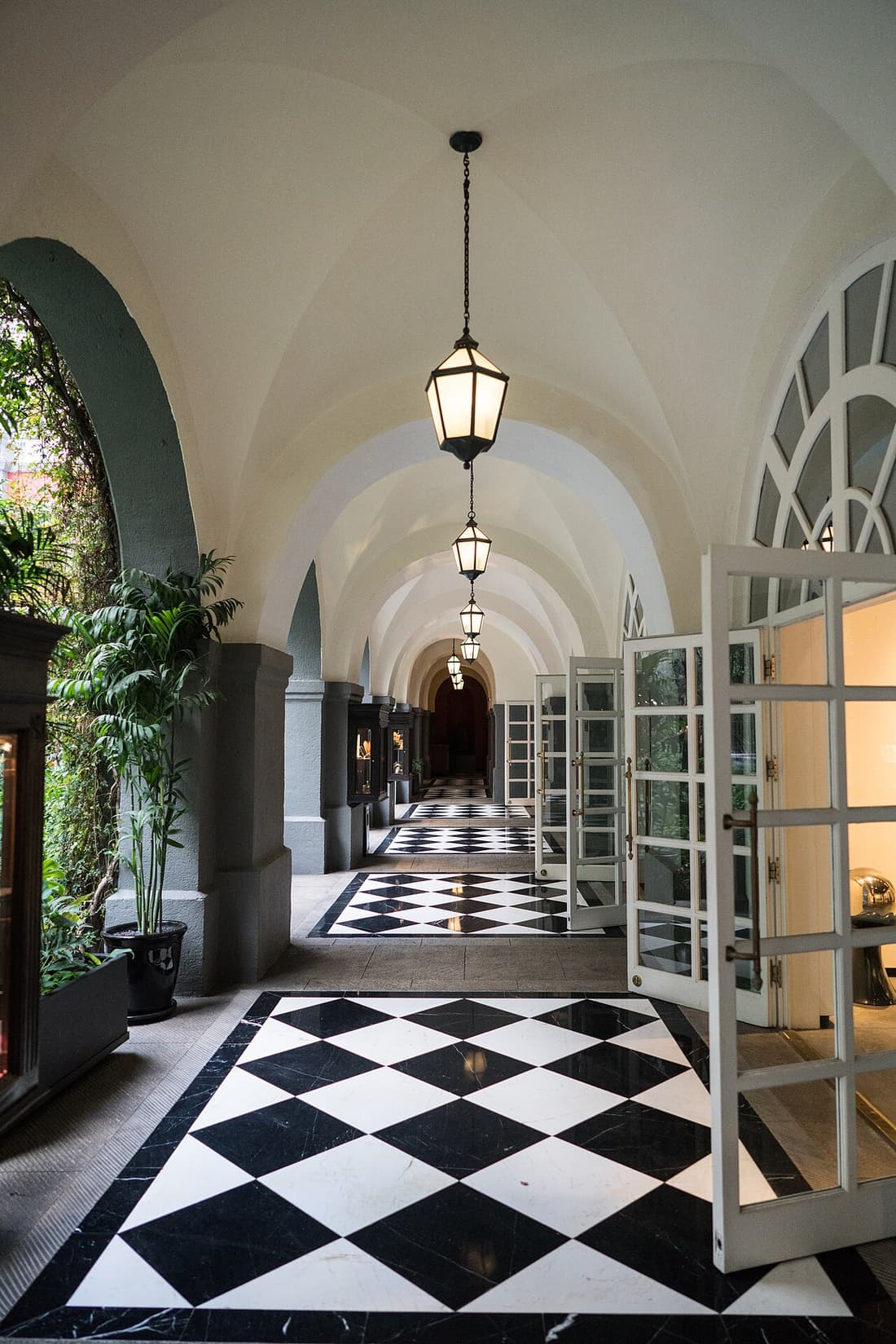 Four Seasons Hotel Mexico City compare hub