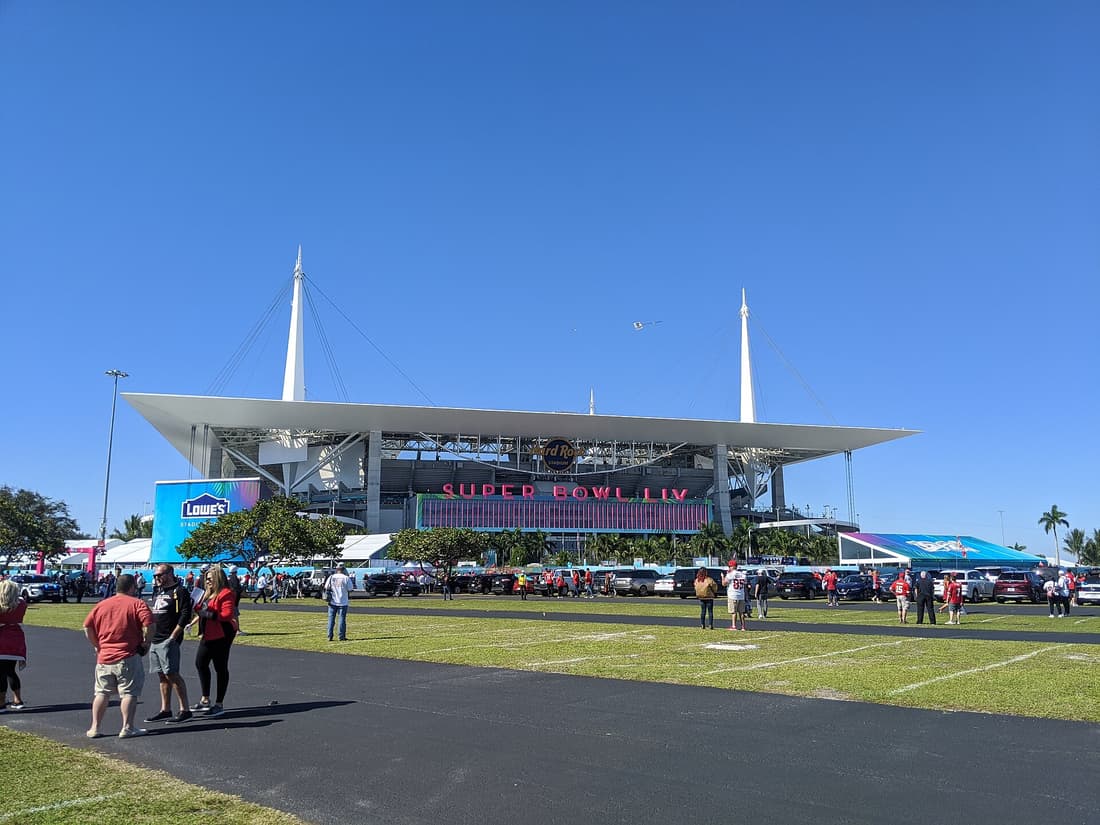 Hard Rock Stadium compare hub