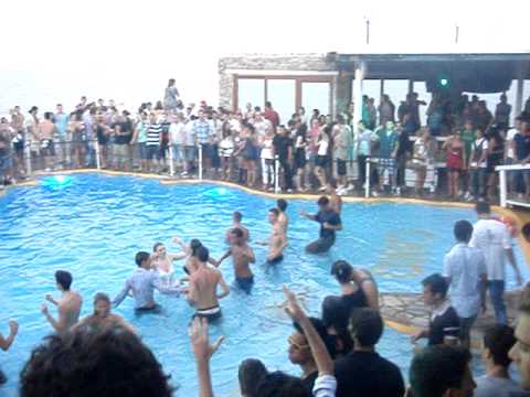 Cavo Paradiso compare hub