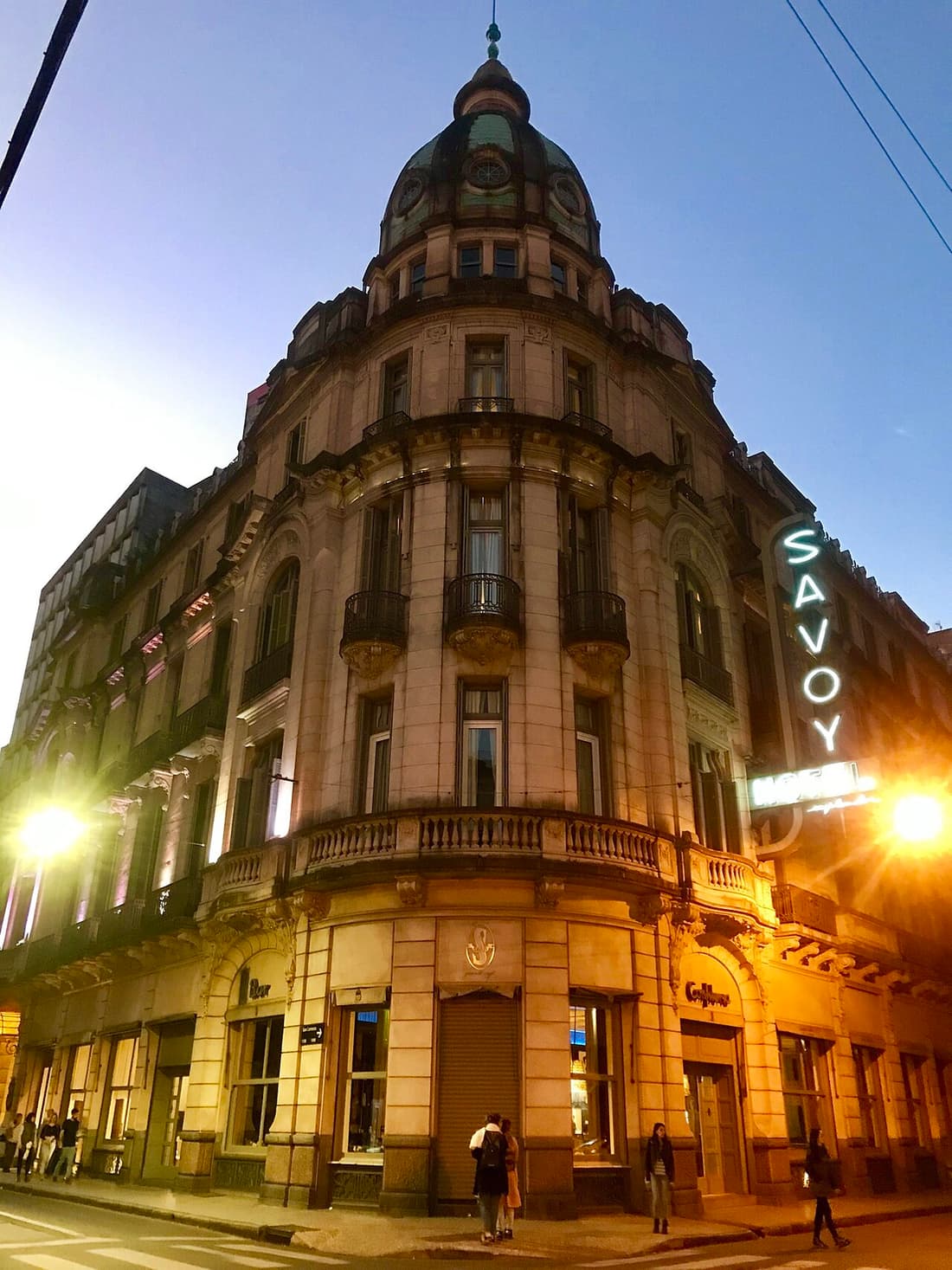 Esplendor Savoy Rosario compare hub