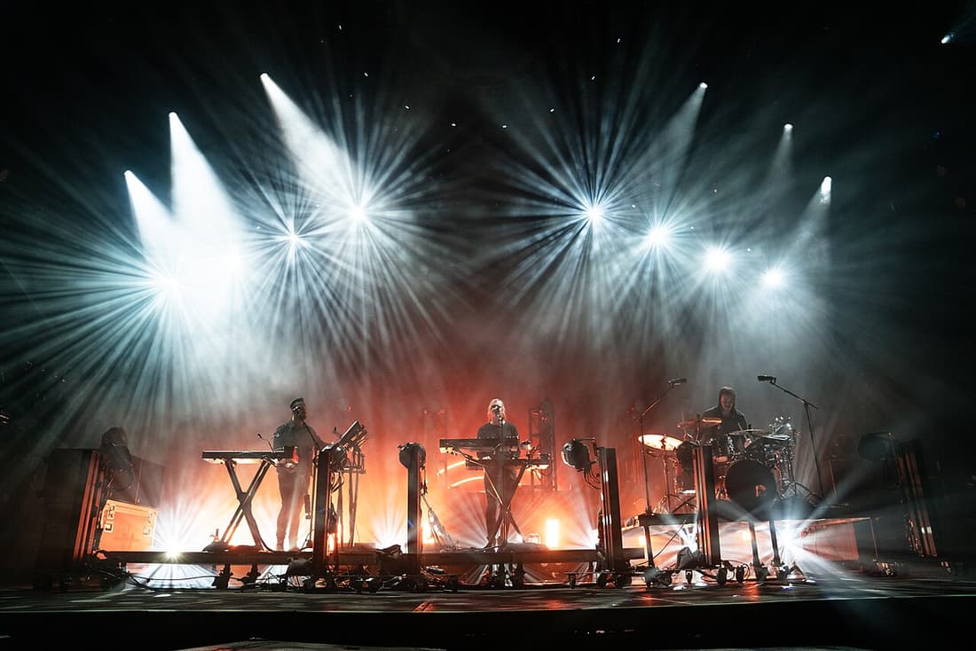 RÜFÜS DU SOL compare hub