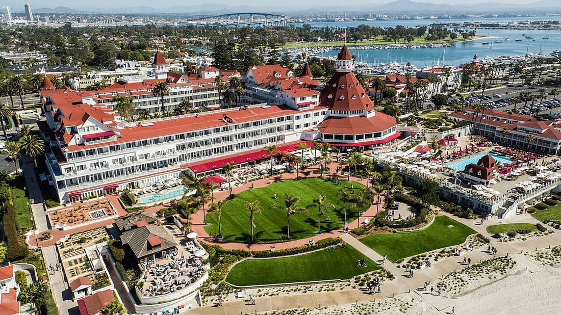 Hotel del Coronado compare hub