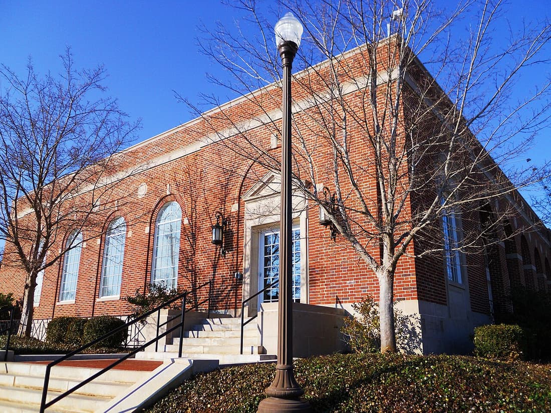 Auburn, AL USA — travel guide