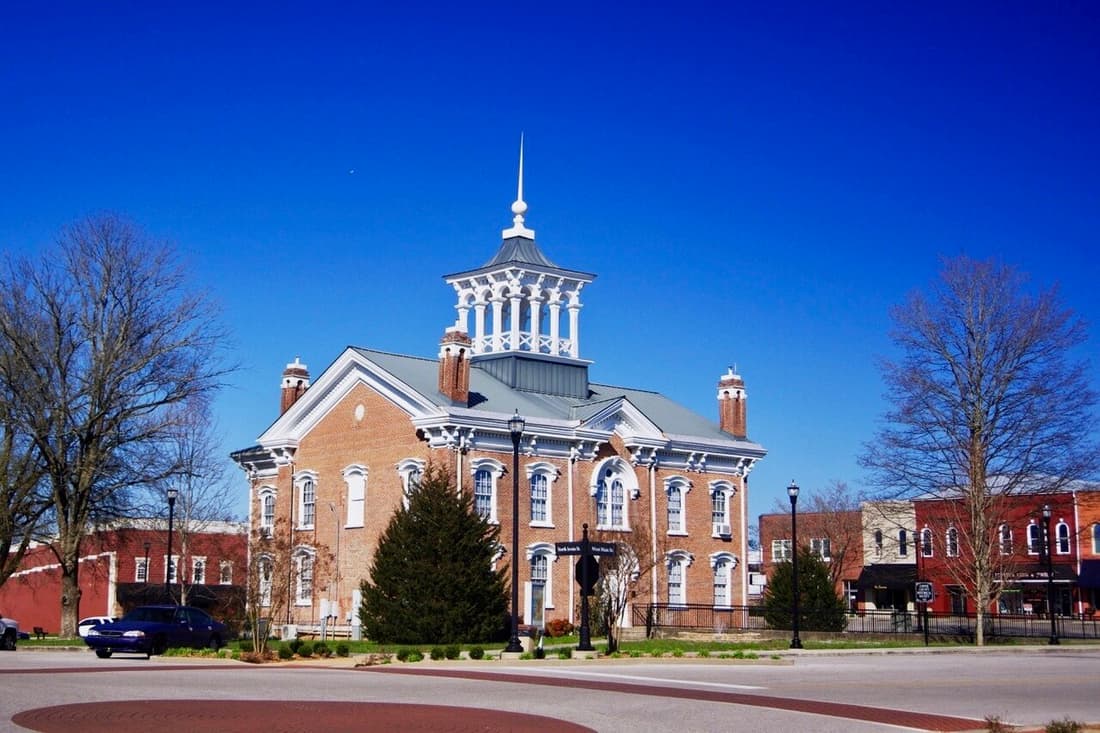 Manchester, TN USA — travel guide