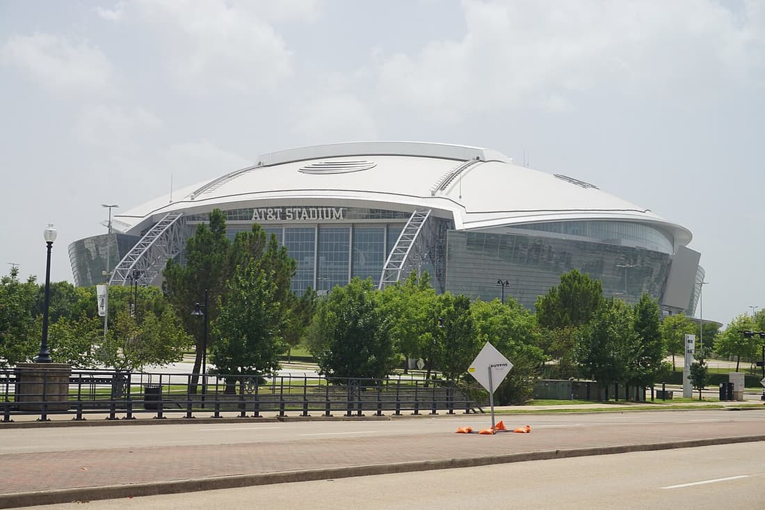 Arlington, TX USA — travel guide