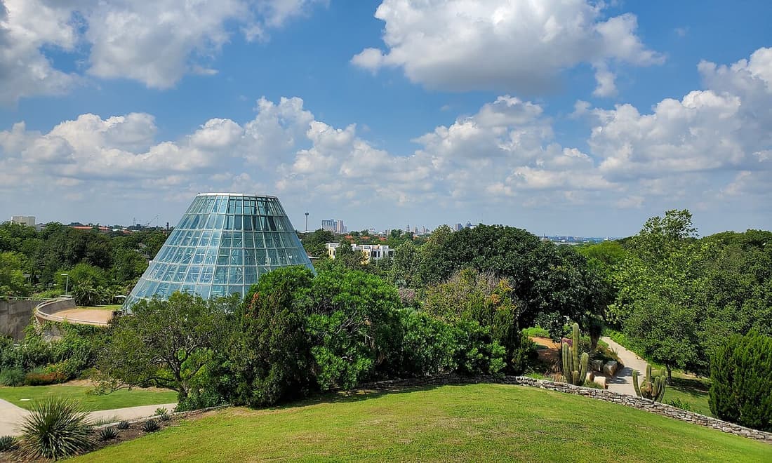 San Antonio, TX USA — travel guide