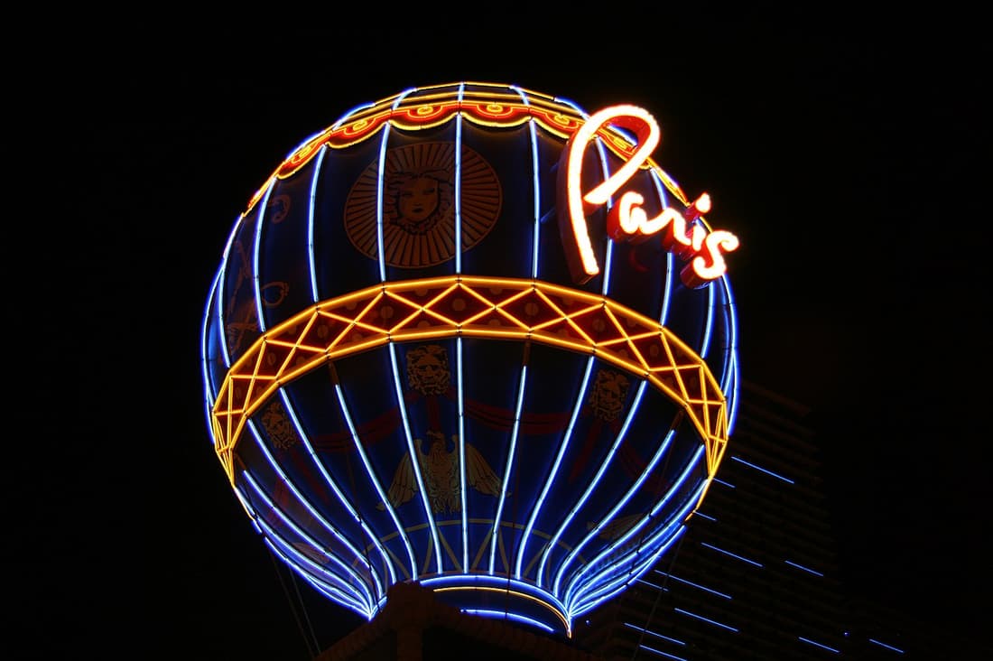 Paris Las Vegas compare hub